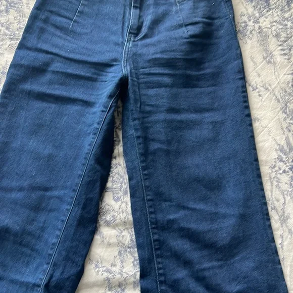 Flare Jeans - Picture 2 of 4